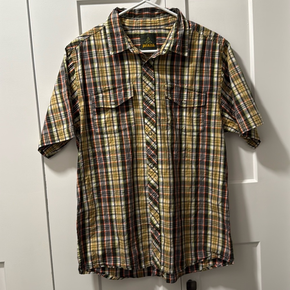 PRANA Men's PLAID SNAP Short Sleeve Shirt Brown & Tan Size M